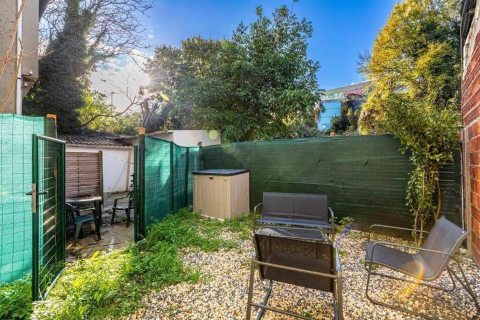 Cénoslocs Bondy - Paris à vos pieds pour 4 personnes avec Jardin & Wifi Apartment in Île-de-France