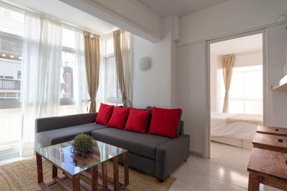 Bright beachfront apartment Apartment in Malaga