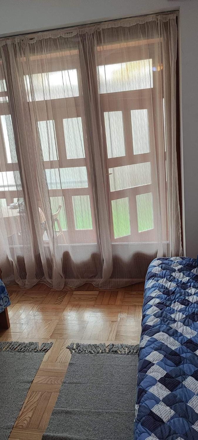 Bed, Living room, Seating area, Bedroom