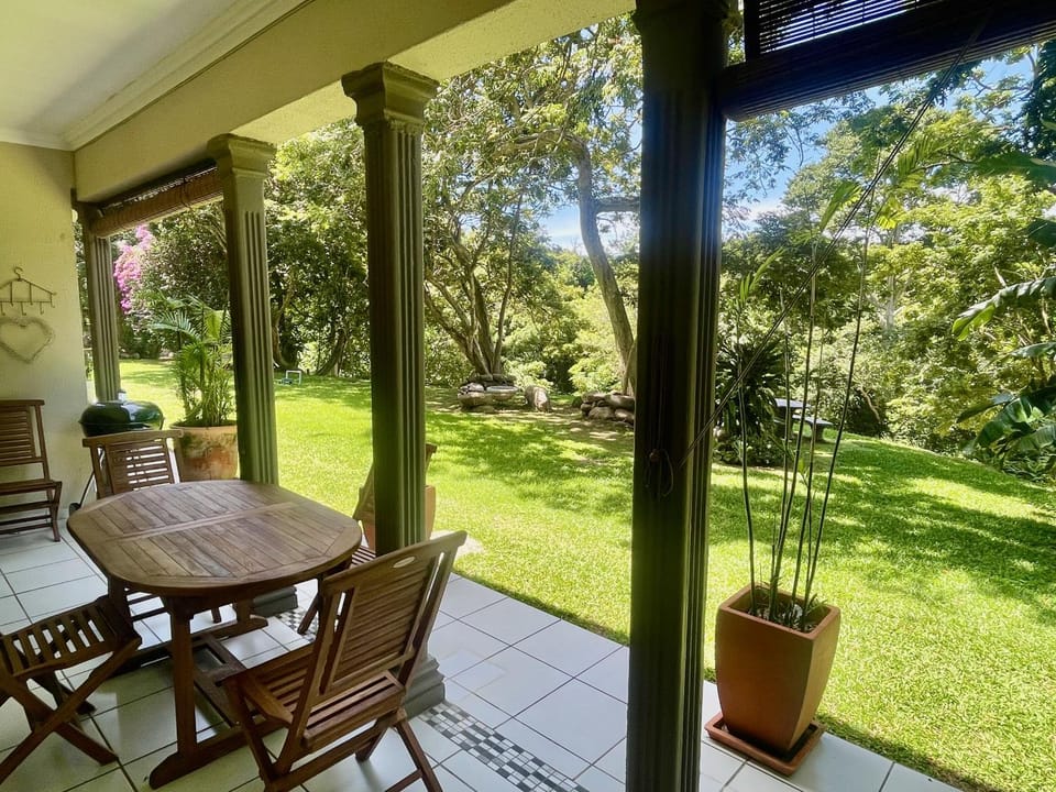 Patio, Day, BBQ facilities, Garden, View (from property/room), Balcony/Terrace, Dining area, Garden view
