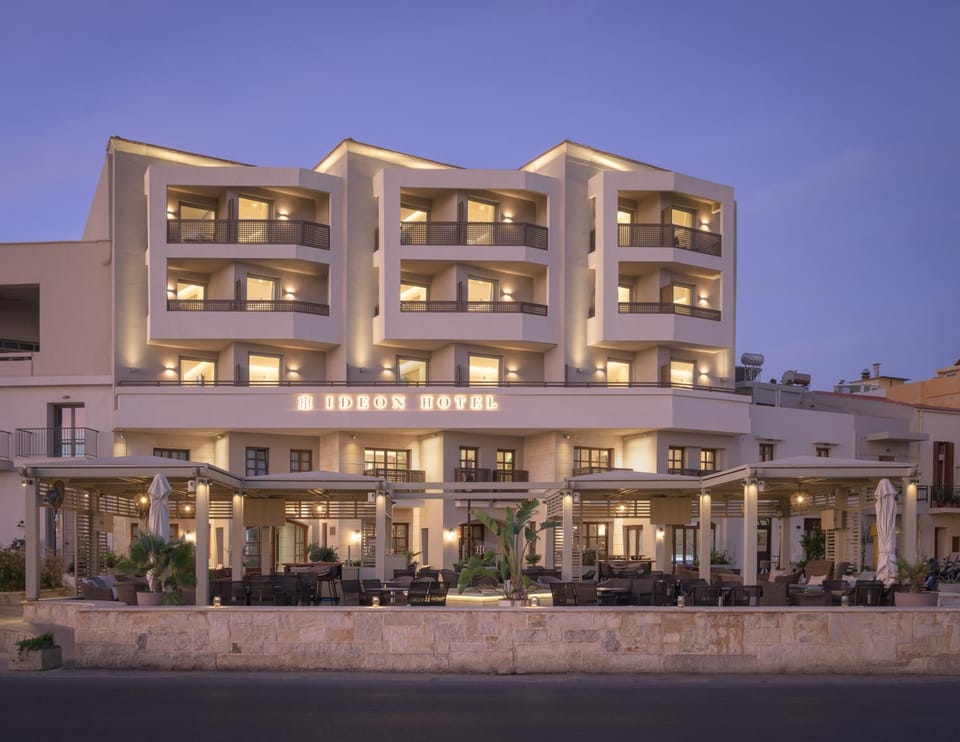 Property building, Facade/entrance