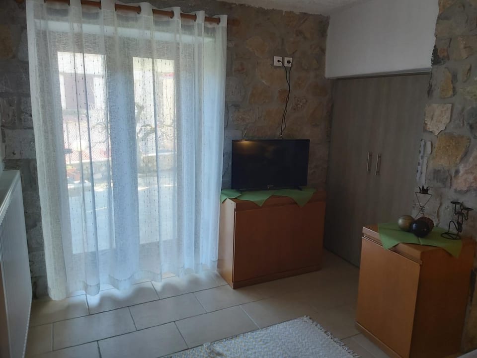 Stymfalia stone house Apartment in Peloponnese Region