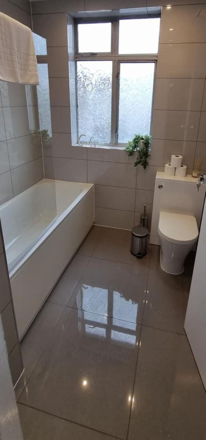 Toilet, Bathroom, Bath