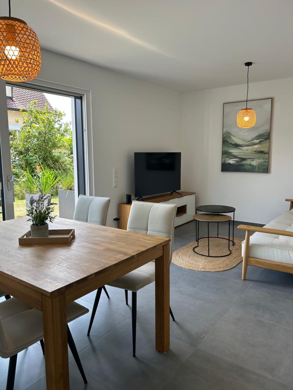 Living room, Dining area