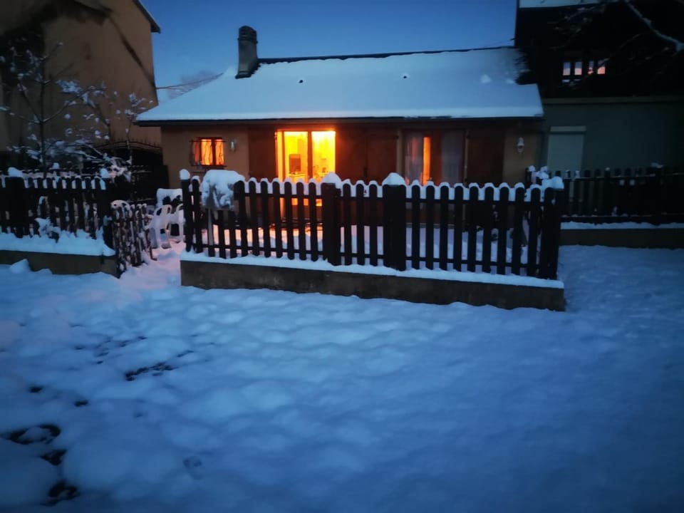 Property building, Winter