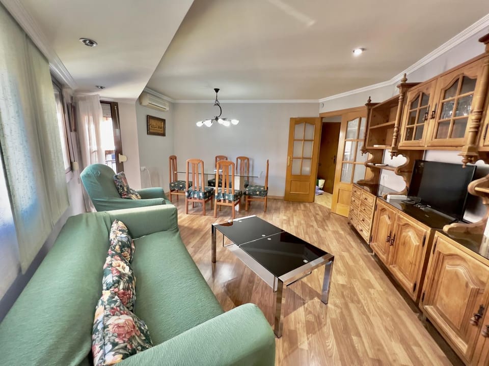 TV and multimedia, Living room, Dining area