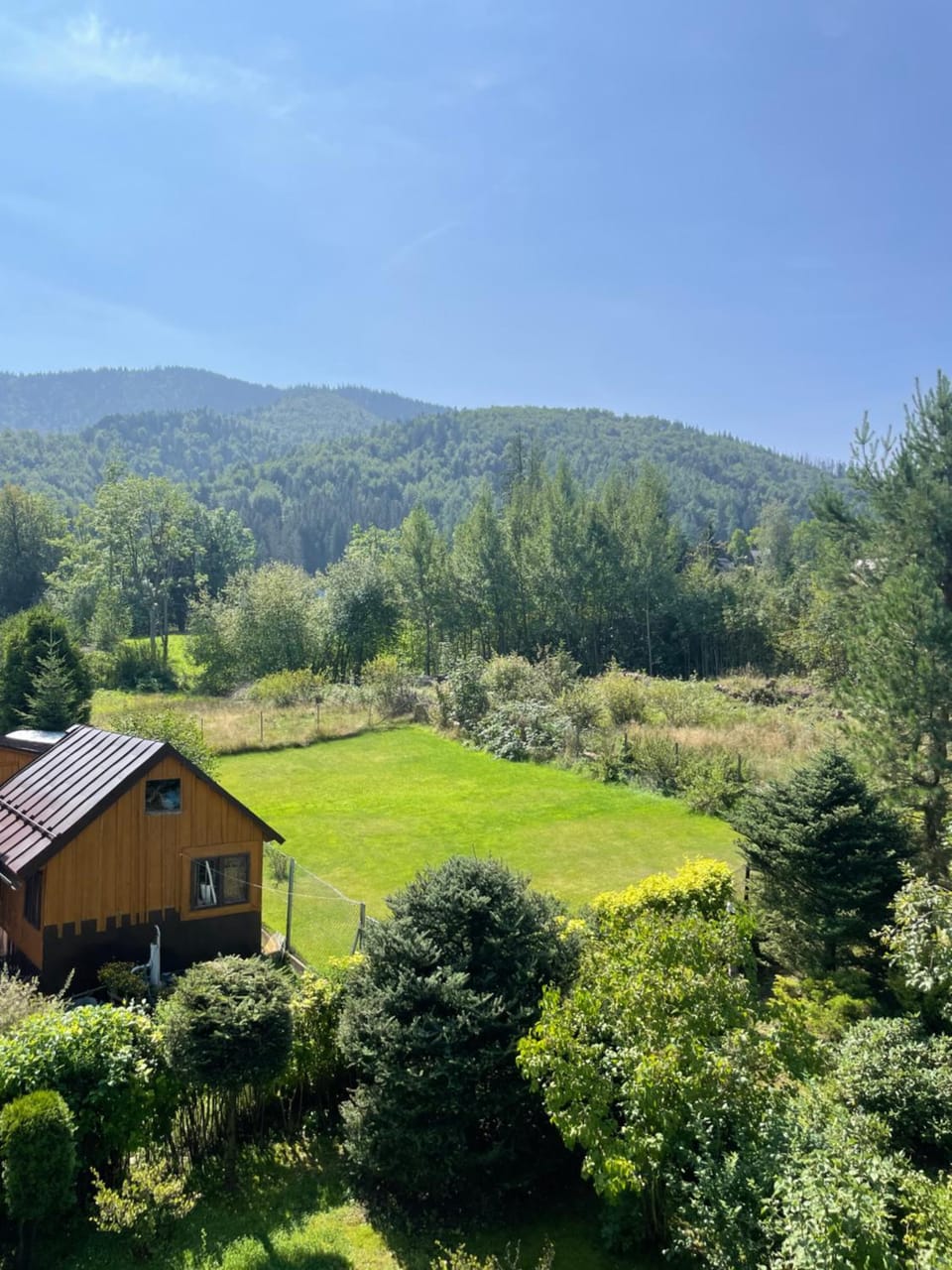 Property building, Natural landscape, Mountain view