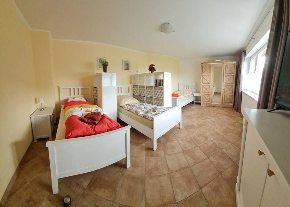 Bed, Bedroom, wardrobe