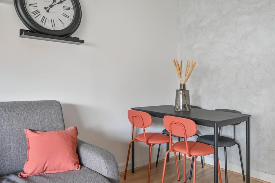 L’escapade Parisienne - Beau 2 pièces - Proche Paris- Netflix Apartment in Île-de-France