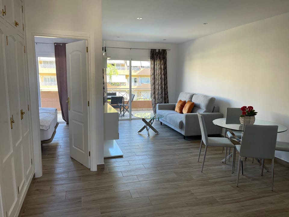 Neue Terrassenwohnung mit Pool Puerto de la Cruz Apartment in Puerto de la Cruz