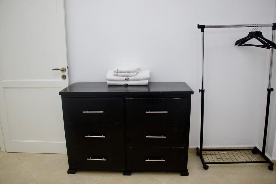 towels, wardrobe
