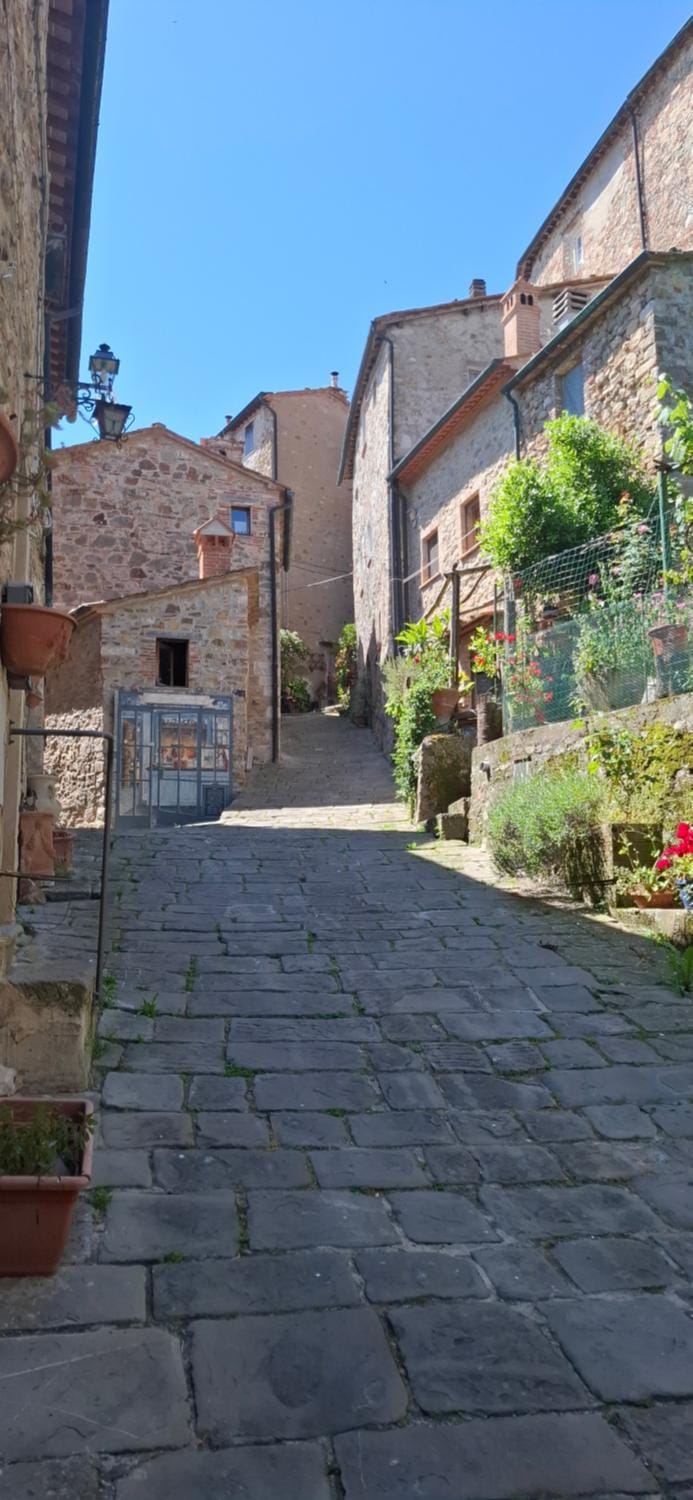 La Casetta Nel Borgo House in Tuscany