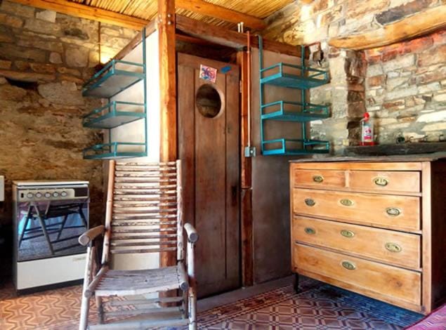 The Wise Olive Tree Apartment in Icaria