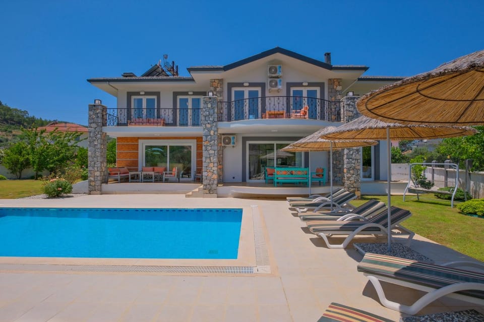 Property building, Natural landscape, Garden view, Swimming pool