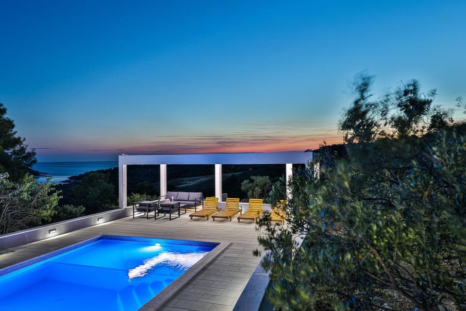 Villa Luka Villa in Šibenik-Knin County, Croatia