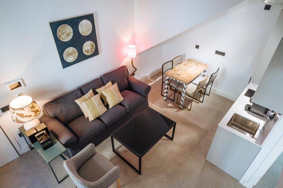 apartamentos montevideo 6 Apartment in Seville