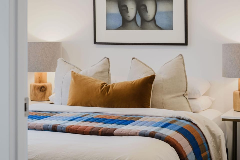 Sheppard Art House Townhouse Apartment in Porepunkah