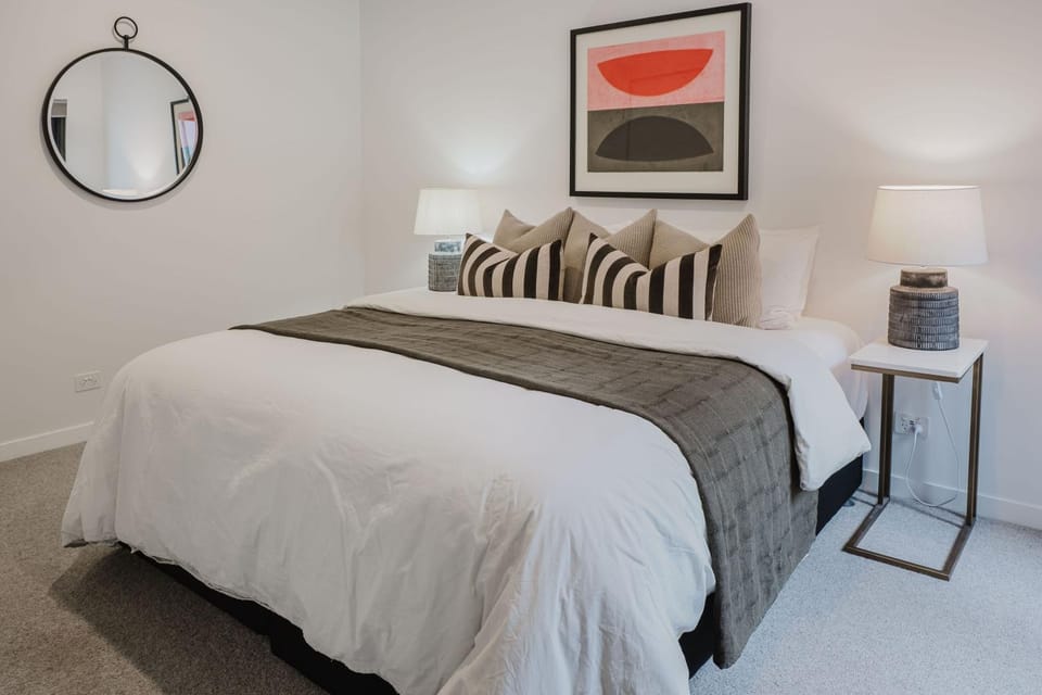 Sheppard Art House Townhouse Apartment in Porepunkah