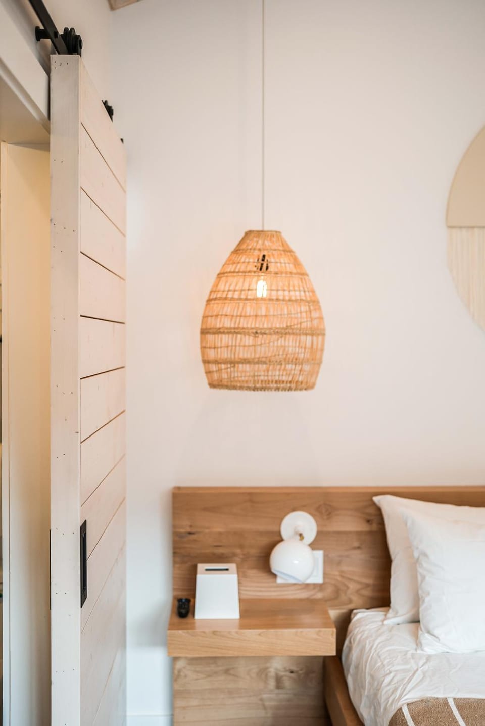 Funboard Room includes King Bed and Mini Kitchenette Inn in Stinson Beach
