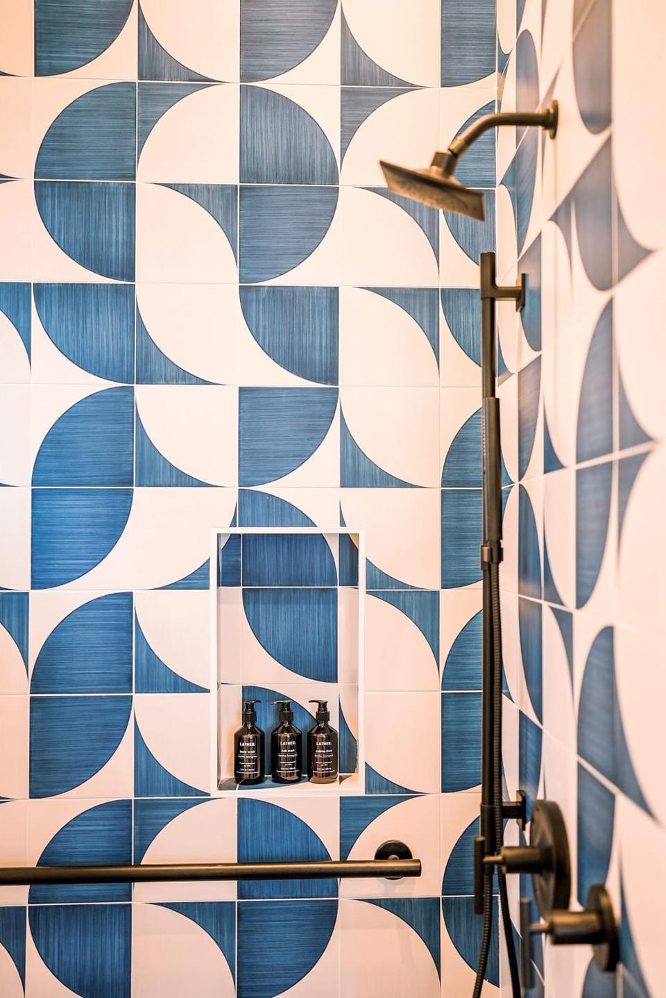 Longboard Studio and Funboard Room includes King Bed and Kitchenette plus King Murphy and Mini Kitchenette Inn in Stinson Beach