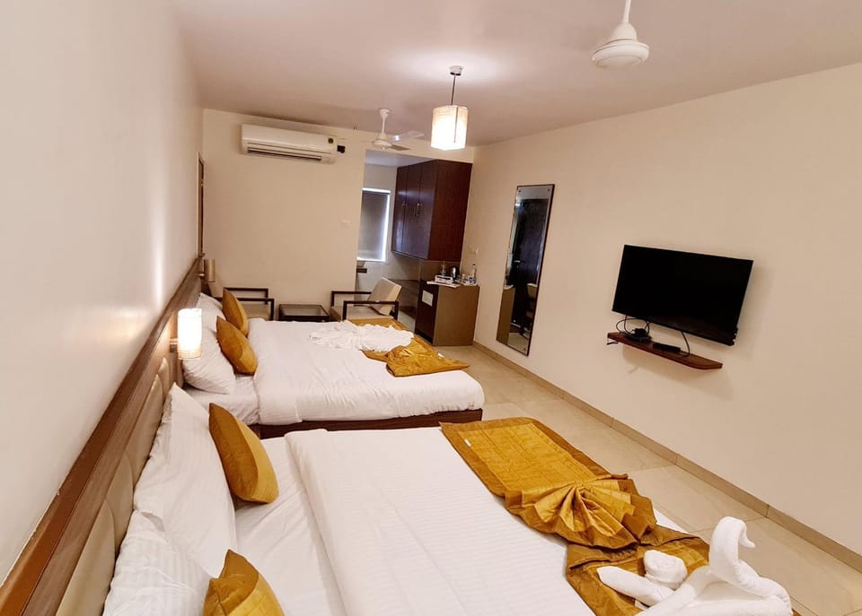 SUN N SEA Resort Hotel in Maharashtra