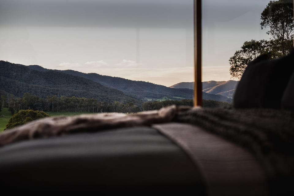 Bed, Natural landscape, Bedroom, Mountain view, Sunrise, Sunset