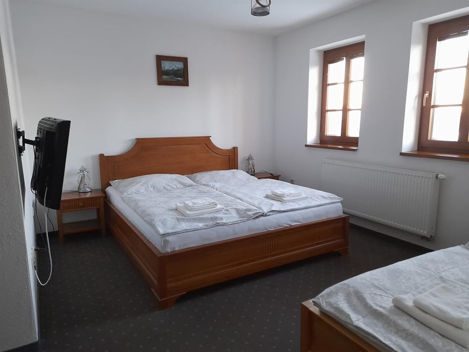 TV and multimedia, Bedroom, towels