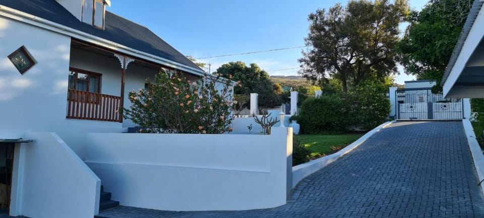 Property building, Garden, View (from property/room)