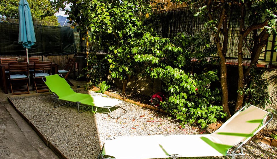 Garden, Garden view