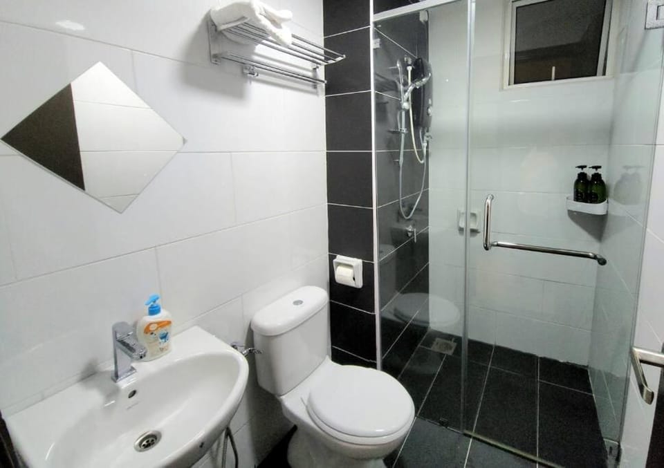 Shower, Bathroom