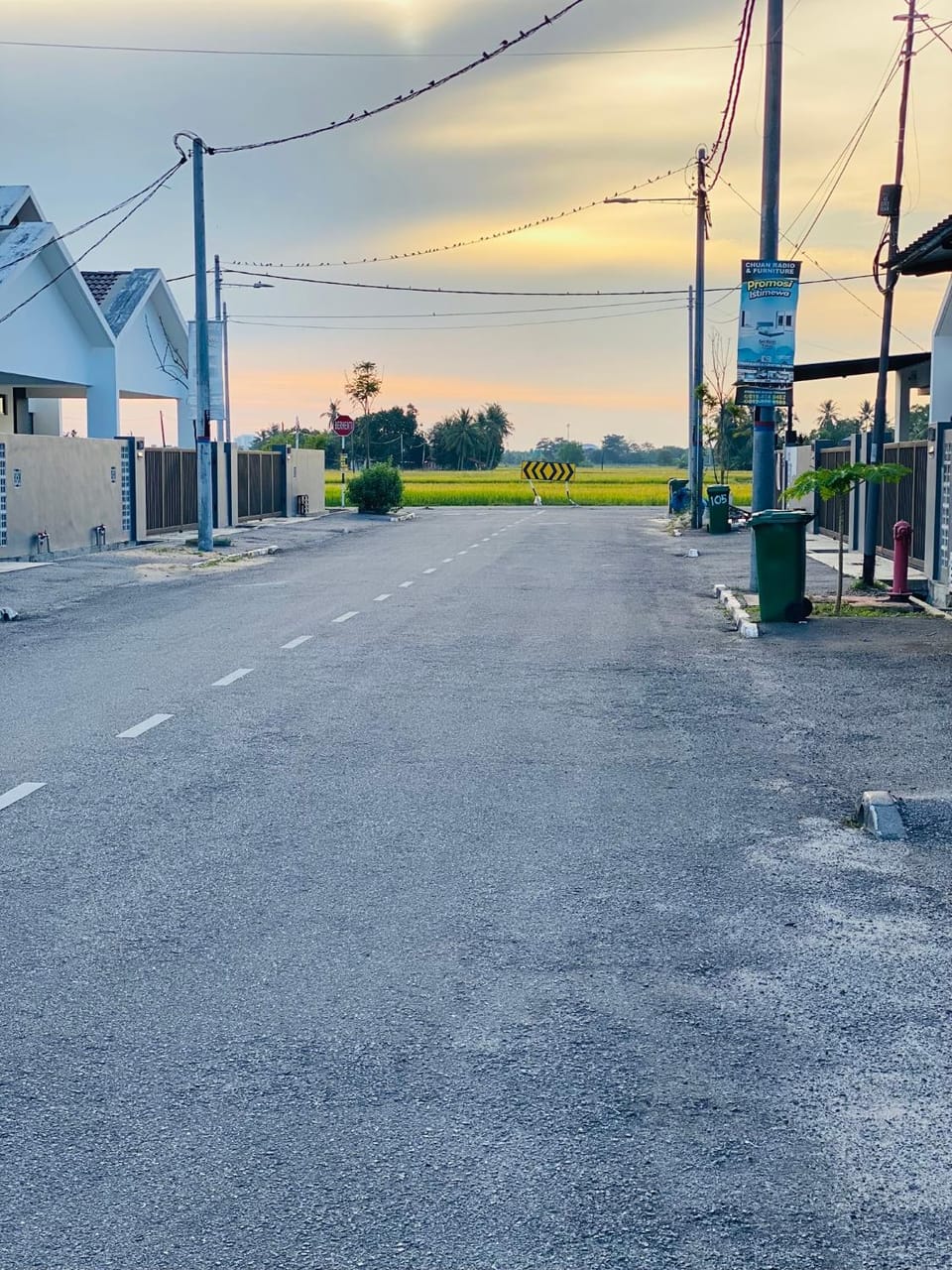 Neighbourhood, Street view