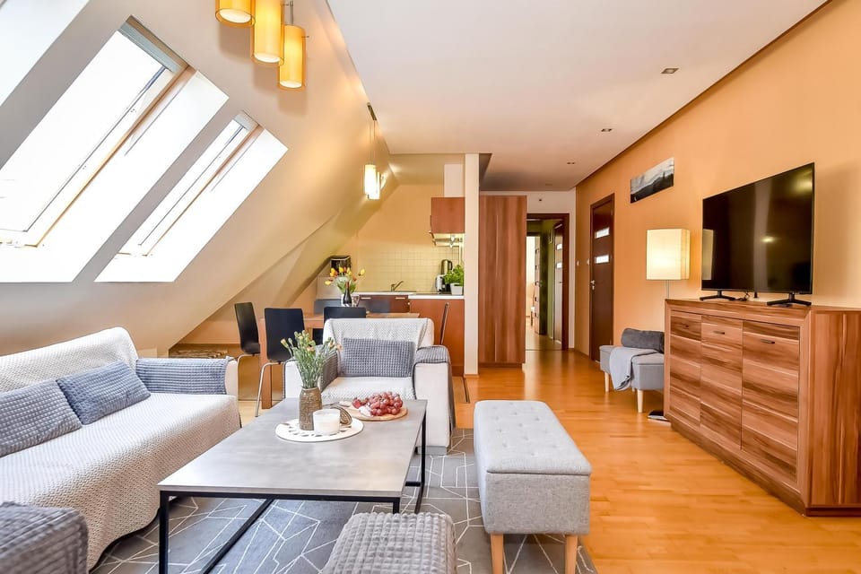 Kitchen or kitchenette, Living room, Seating area