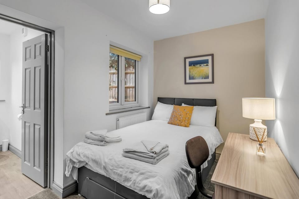 7 Bed House Pitchford Road House in Norwich