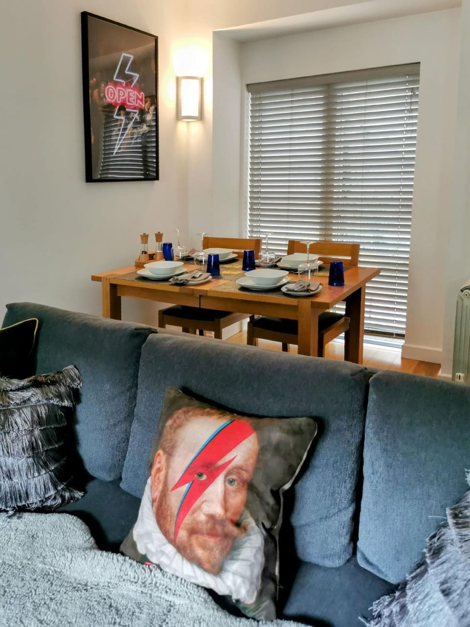 Beautiful central townhouse w/ parking for 2 cars House in Hove