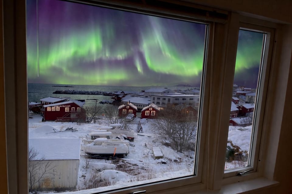 Lofoten Aurora Oceanfront Villa 罗弗敦极光海景度假屋 Apartment in Lofoten