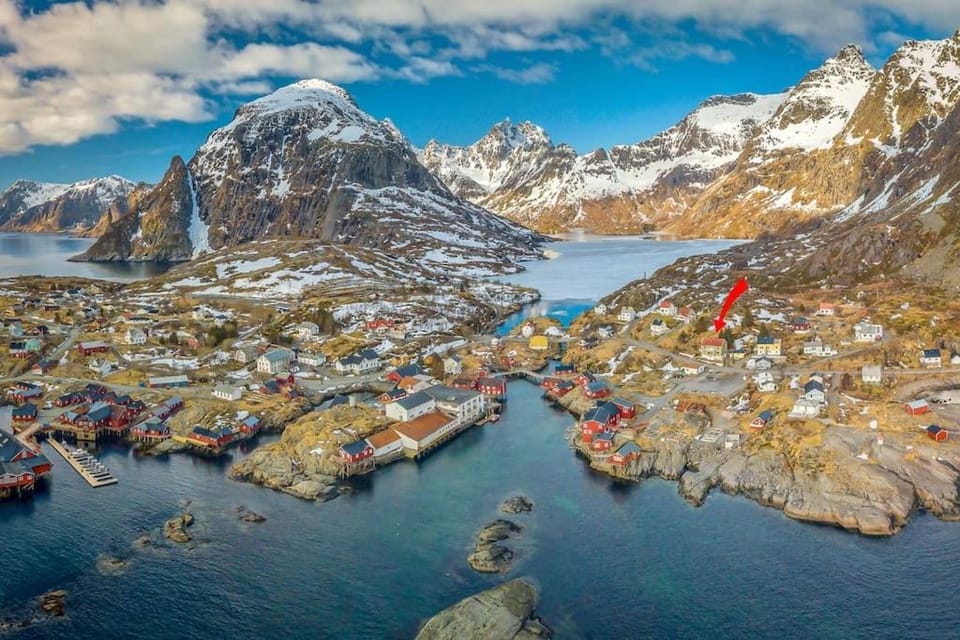 Day, Natural landscape, Bird's eye view, City view, Lake view, Mountain view, River view, Sea view