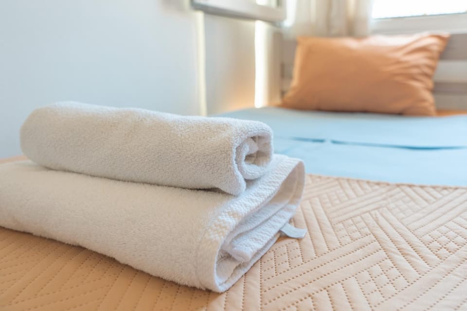 Stunning Views Kantouni Beach House in Kalymnos