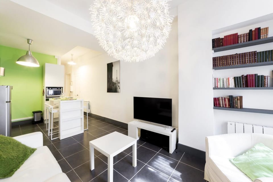 All in Lyon | Charme quartier Montchat Apartment in Vaulx-en-Velin
