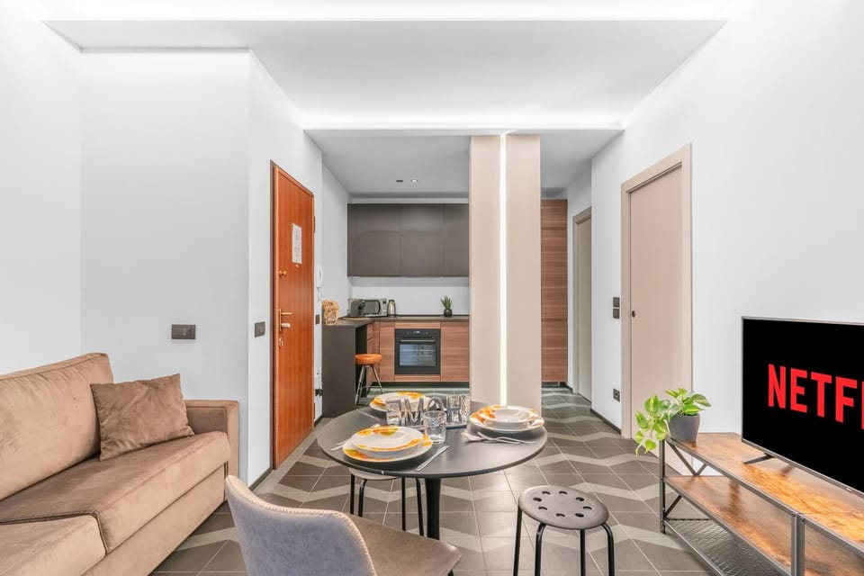 Communal lounge/ TV room, TV and multimedia, Kitchen or kitchenette, Living room, Seating area, Dining area, Evening entertainment, minibar