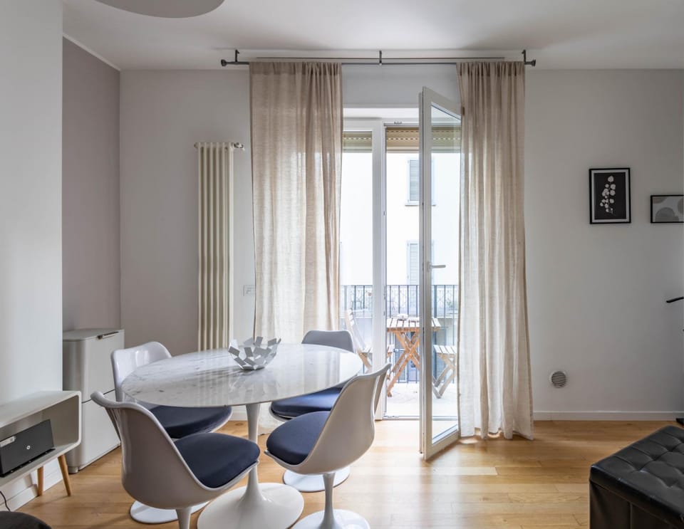 Easylife - Milano - Castaldi 25 - Porta Venezia Apartment in Milan