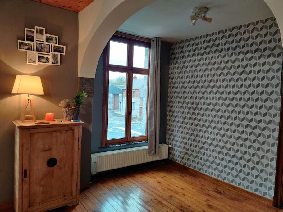 Appartement cosy à Chimay Apartment in Belgium
