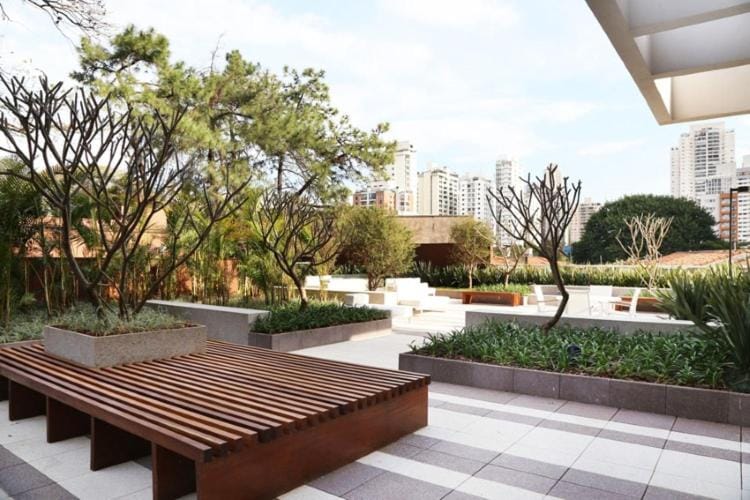 Garden, Garden view, flat iron