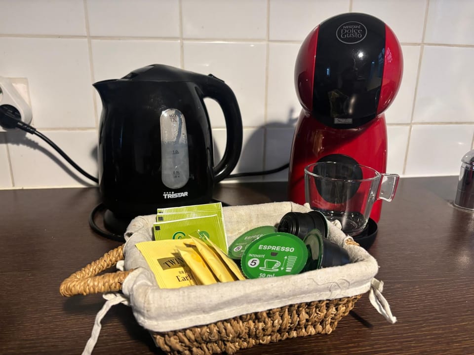 Coffee/tea facilities