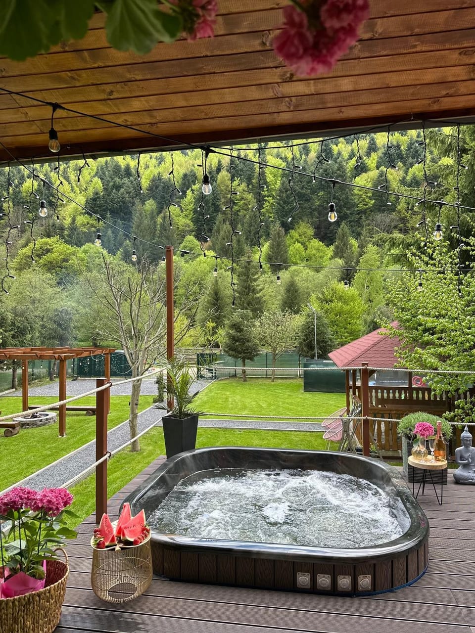 Casa Bucuriei - Plaiul Foii, Zărnești House in Brașov County