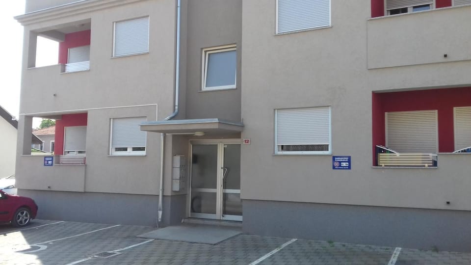 alen Apartment in Pula