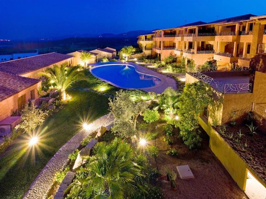Boutique Apartment no 24 with Sea View and large Pool Apartment in Sardinia