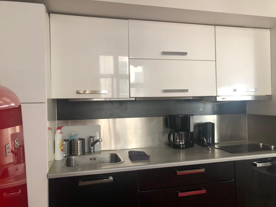Coffee/tea facilities, Kitchen or kitchenette, toaster