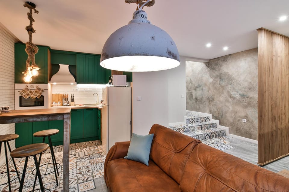 Kitchen or kitchenette, Living room, Seating area