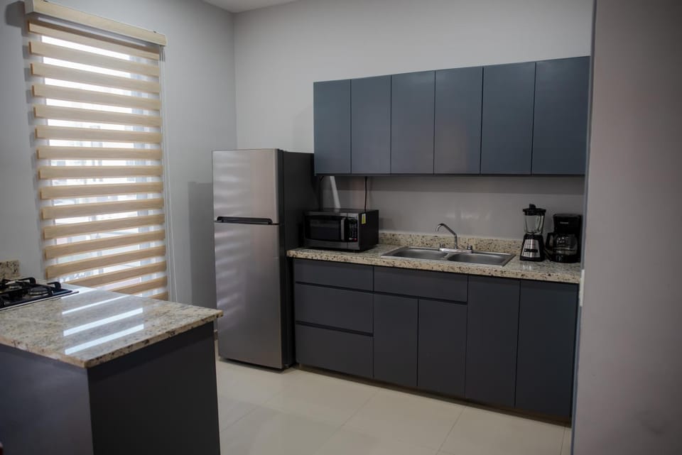2br/2ba Condo 1 block to ocean! - Unit 3 Apartment in Mazatlan