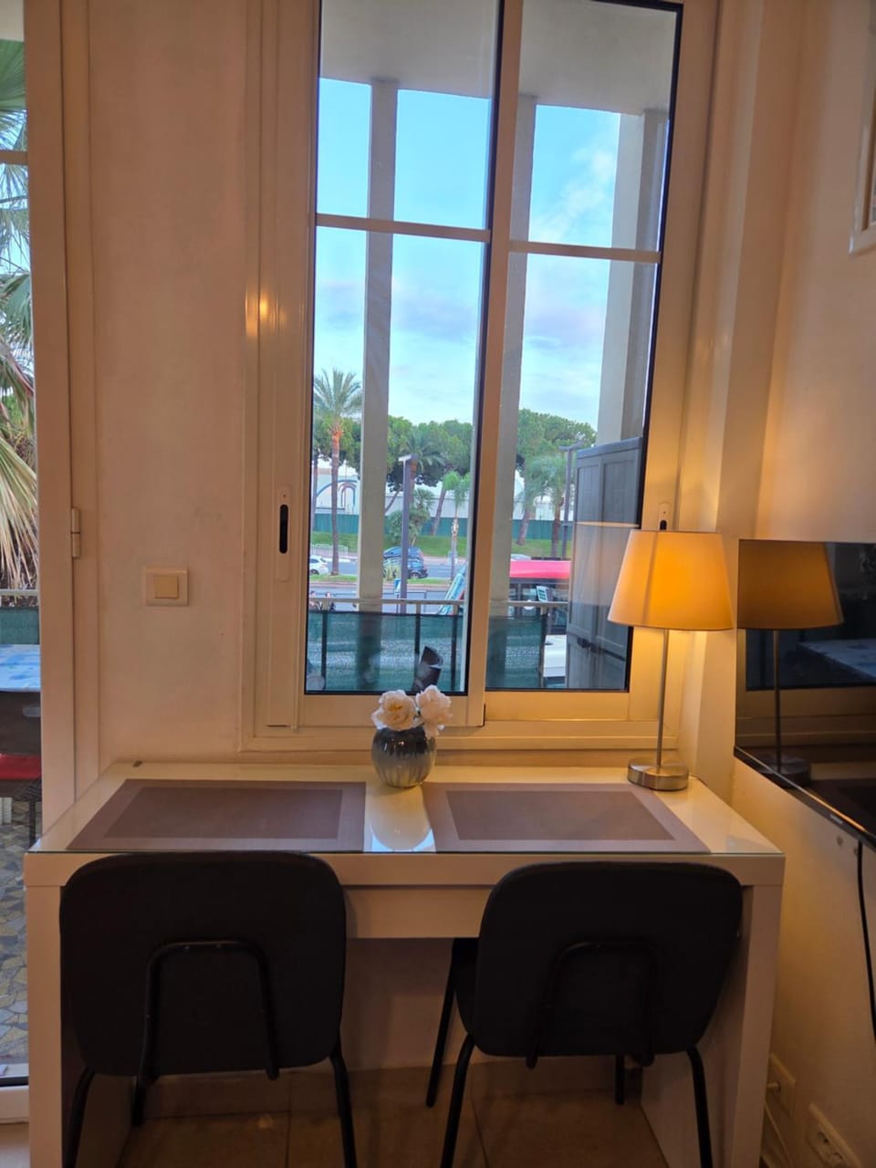 Nice & Les Cypres Apartment in Nice